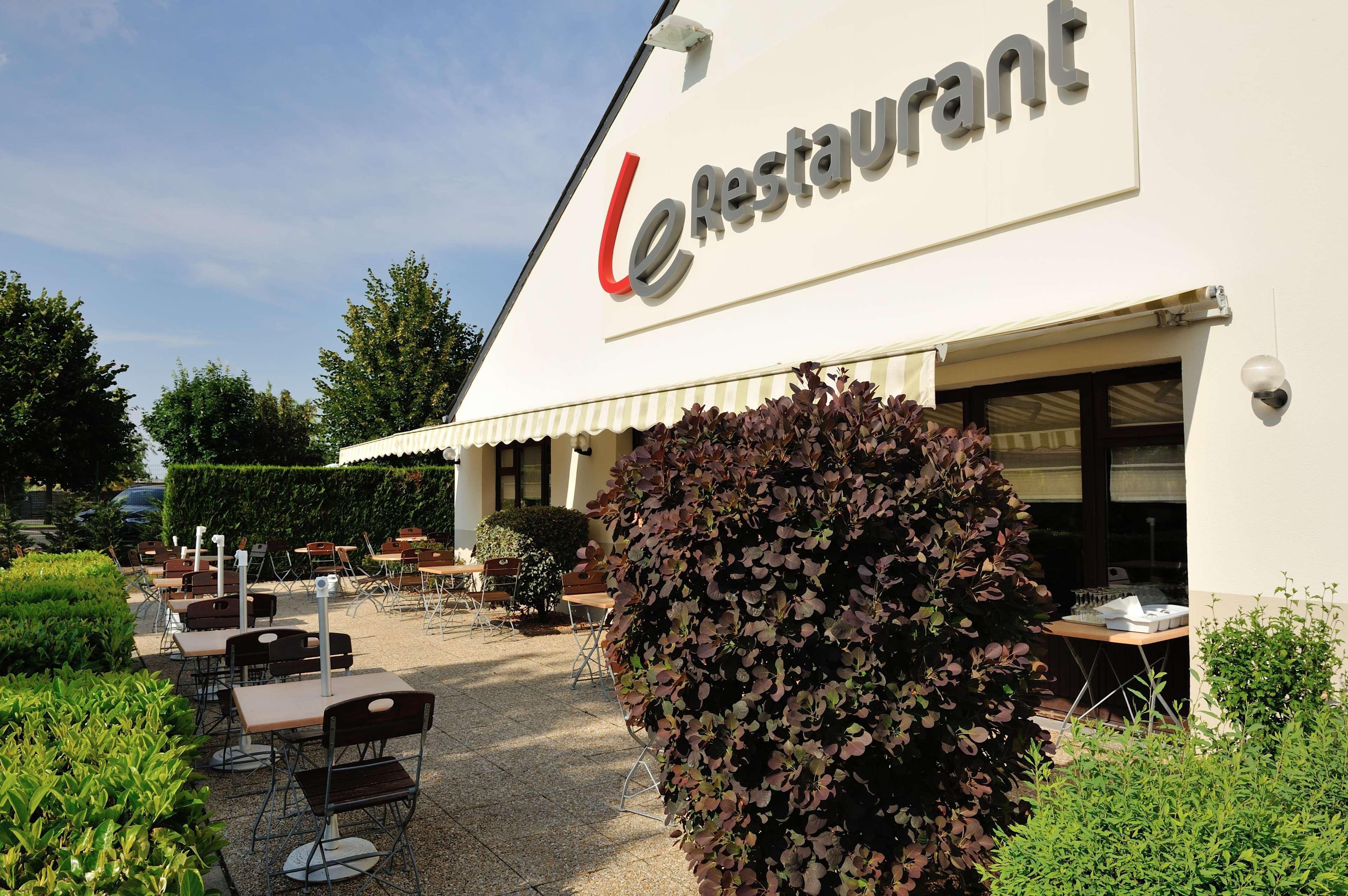 Campanile Clermont-Ferrand ~ Aubiere Hotel Exterior photo