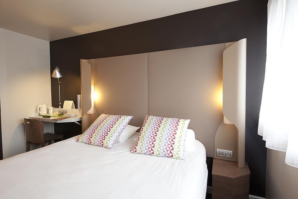 Campanile Clermont-Ferrand ~ Aubiere Hotel Exterior photo