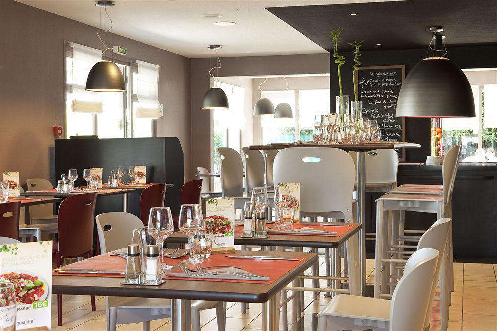 Campanile Clermont-Ferrand ~ Aubiere Hotel Restaurant photo
